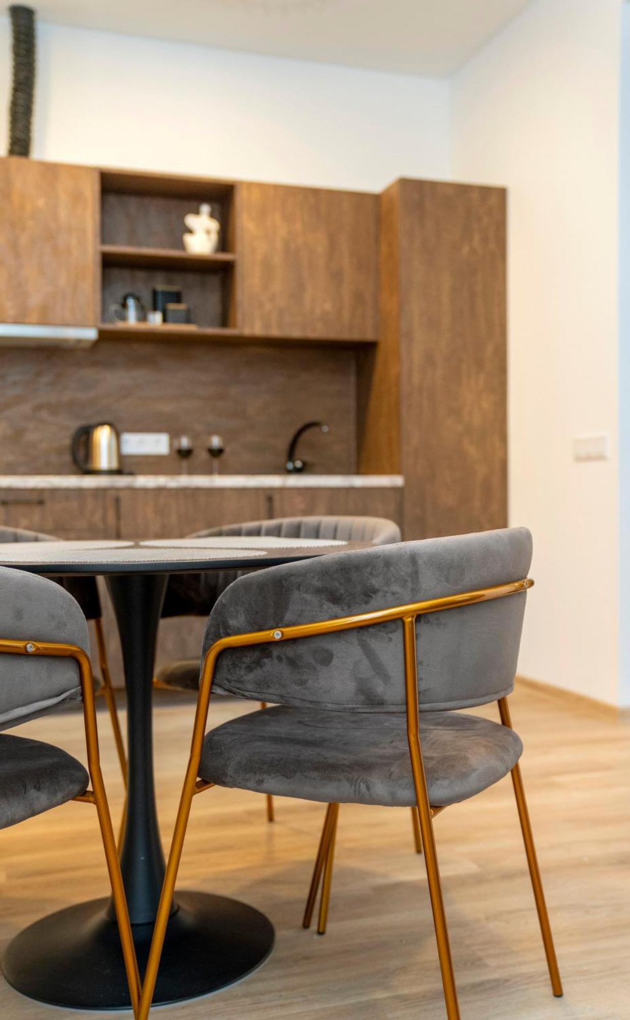 Central Station Apartment No1 كاوناس المظهر الخارجي الصورة